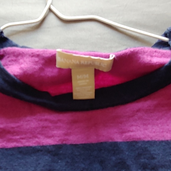 Banana Republic blouse size M - Picture 3 of 3